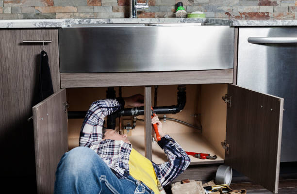 Best Faucet Repair  in Tuscola, IL